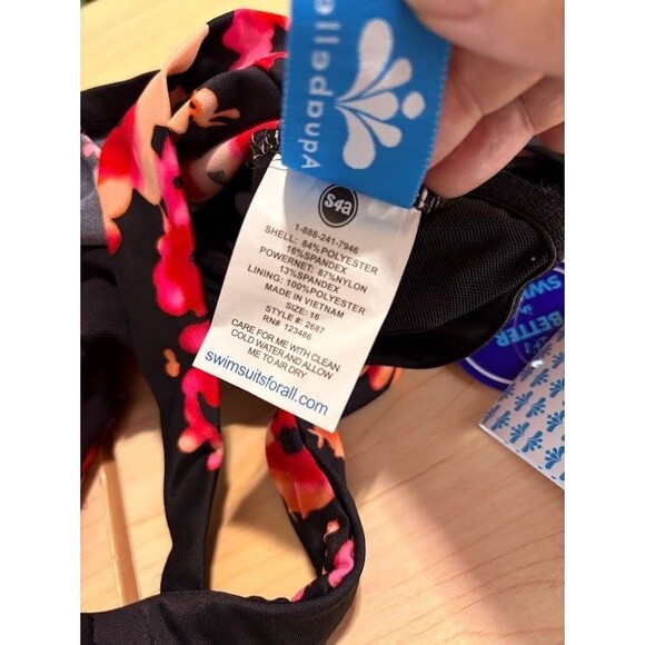 Women's Aquabella Swimsuits for All Size 16 Bathing Suit Floral One Piece NWT - Picture 9 of 9